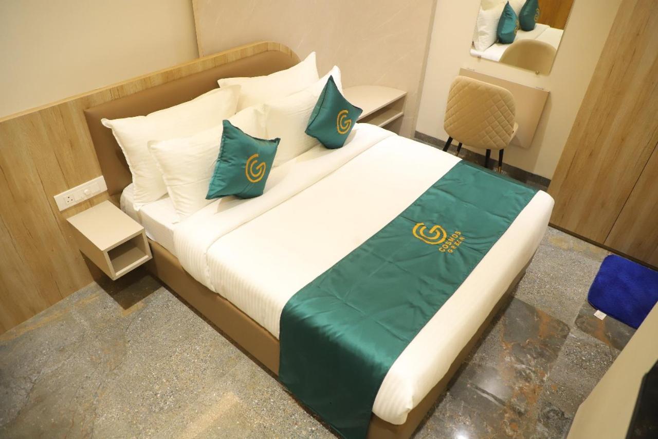 Hotel Cosmos Green Indore Esterno foto